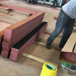 木質(zhì)吸音板 孔木、槽木與綜合應(yīng)用——現(xiàn)代建筑裝飾中的聲學(xué)藝術(shù)